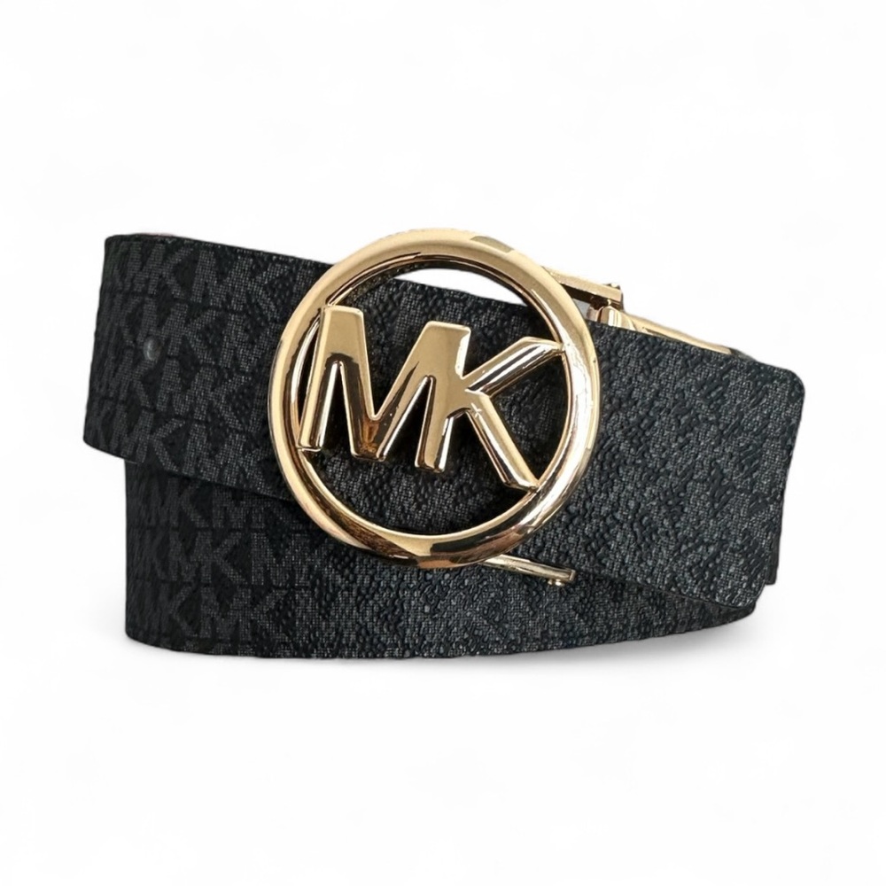 Michael Kors monogram belt EUC